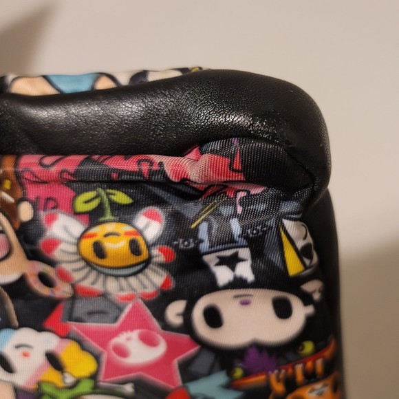 Tokidoki Classico Crossbody Bag - Picture 8 of 12